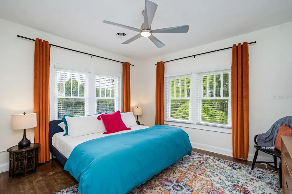 2003 12TH AVENUE W #B Bradenton, FL 34205