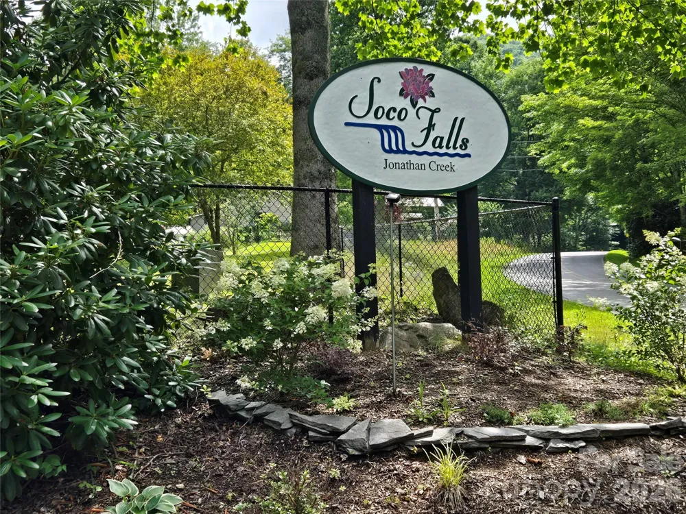52 Lantern Ridge Maggie Valley, NC 28751