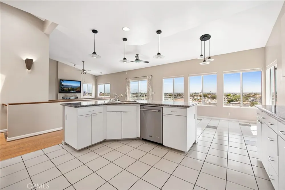 1536 Silver Hermosa Beach, CA 90254