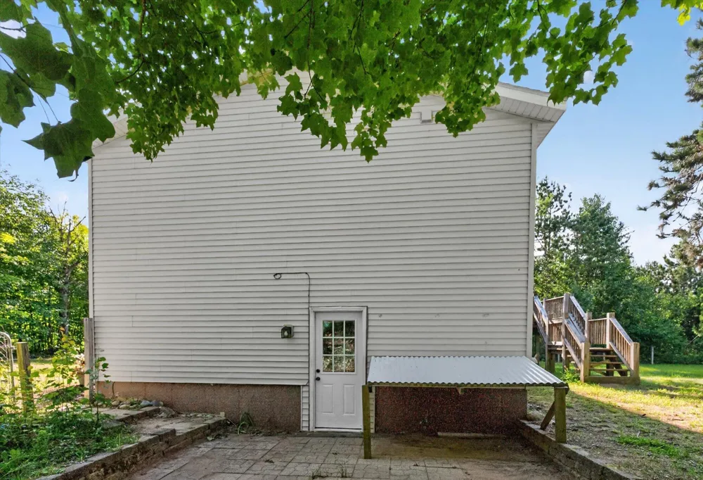 4241 Laming Circle Elmira, MI 49730
