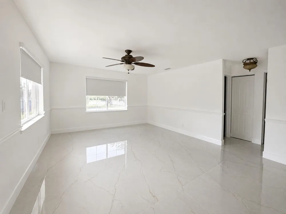 5040 SW 117th Way Cooper City, FL 33330