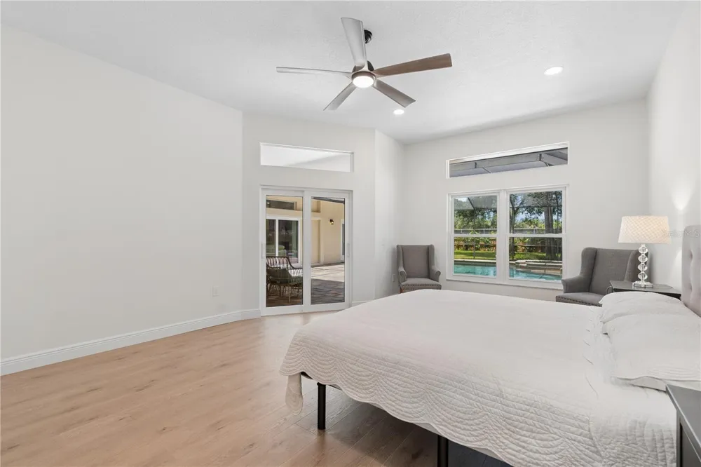 18811 VICTOR MANUEL DRIVE Lutz, FL 33548
