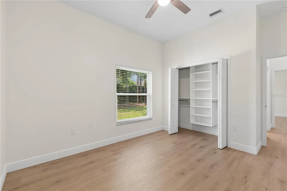 18811 VICTOR MANUEL DRIVE Lutz, FL 33548