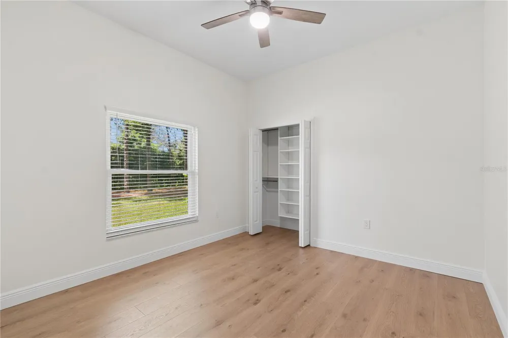 18811 VICTOR MANUEL DRIVE Lutz, FL 33548