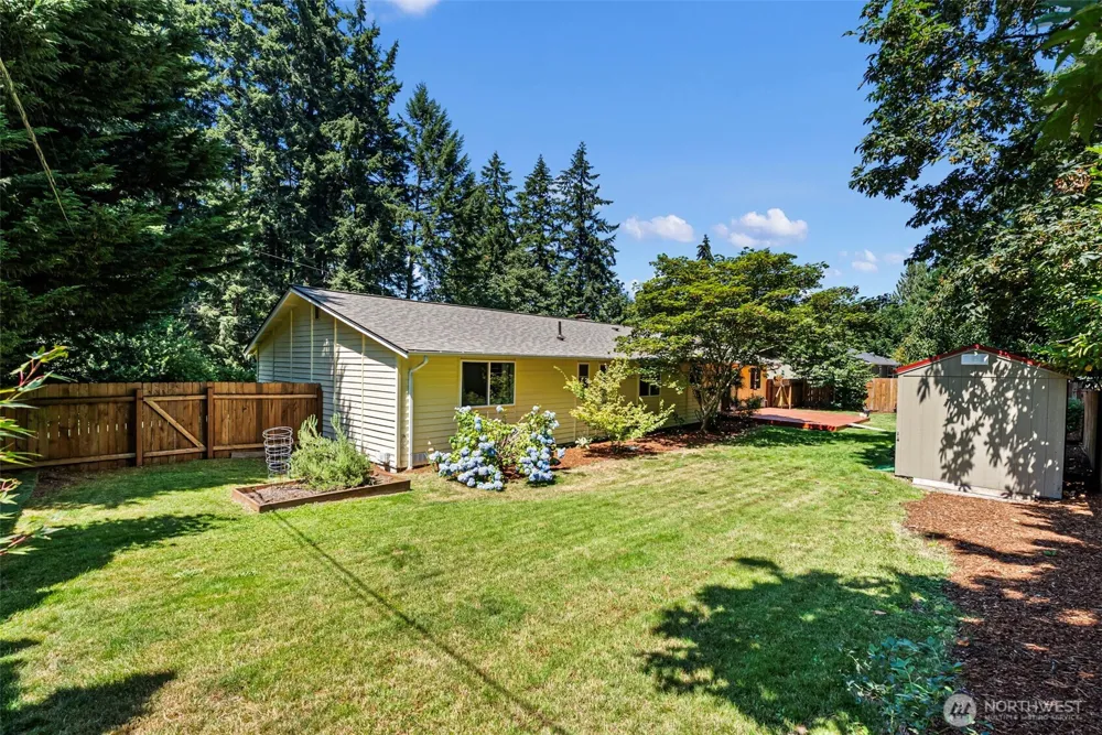 19064 10th Avenue NE Poulsbo, WA 98370