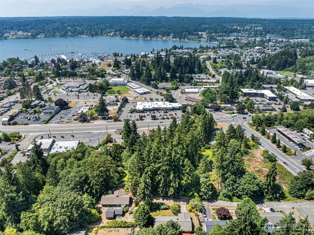 19064 10th Avenue NE Poulsbo, WA 98370