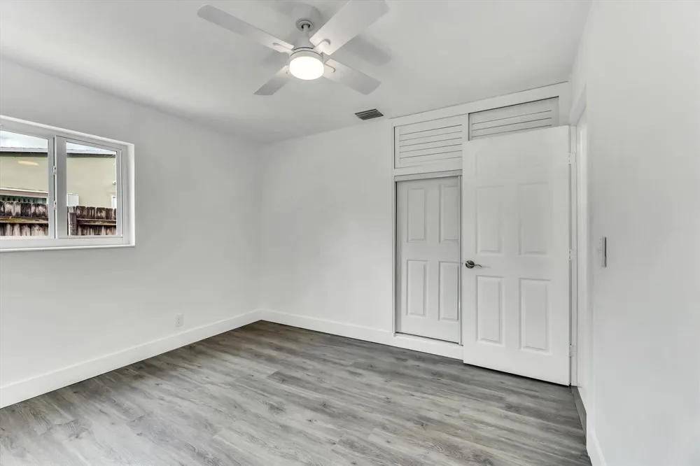 1404 SW 1ST AVENUE Deerfield Beach, FL 33441