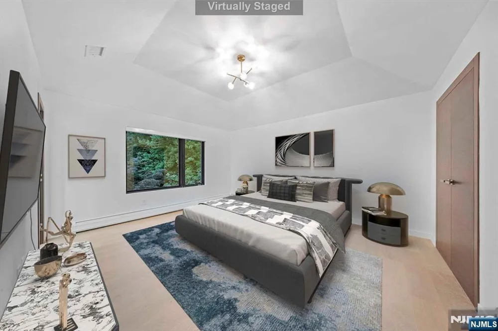 1 Lambs Lane Cresskill, NJ 07626