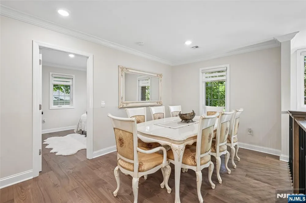 12 Parker Place Upper Saddle River, NJ 07458