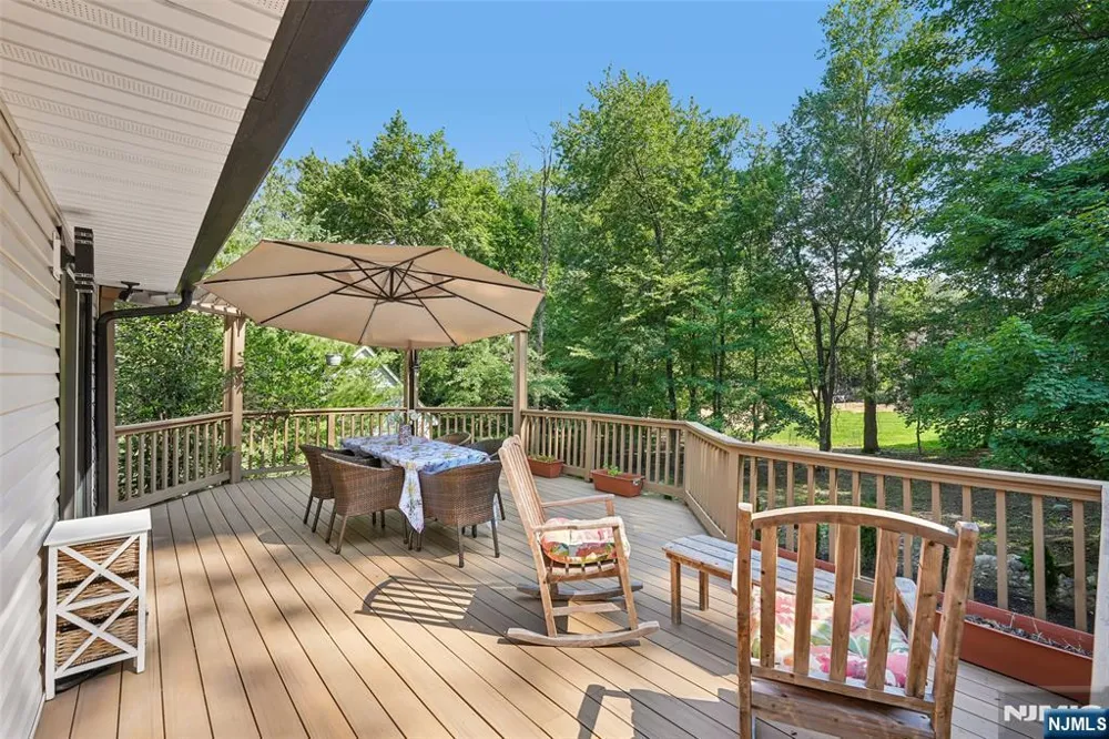 12 Parker Place Upper Saddle River, NJ 07458