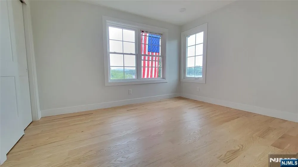 135 Lake Shore Drive Morris Township, NJ 07054