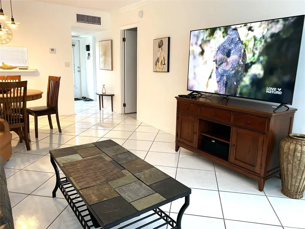 5003 NW 35th Street #508 Lauderdale Lakes, FL 33319