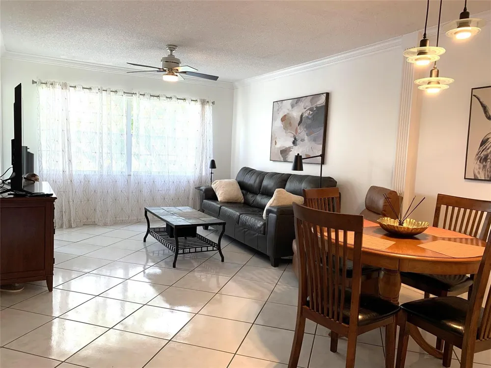 5003 NW 35th Street #508 Lauderdale Lakes, FL 33319