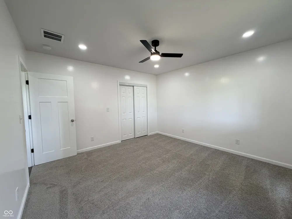 4204 S Kingman Road Kingman, IN 47952