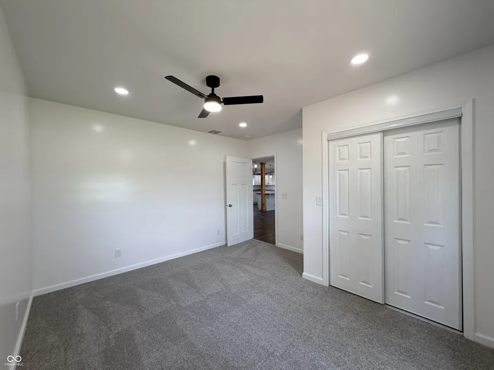 4204 S Kingman Road Kingman, IN 47952