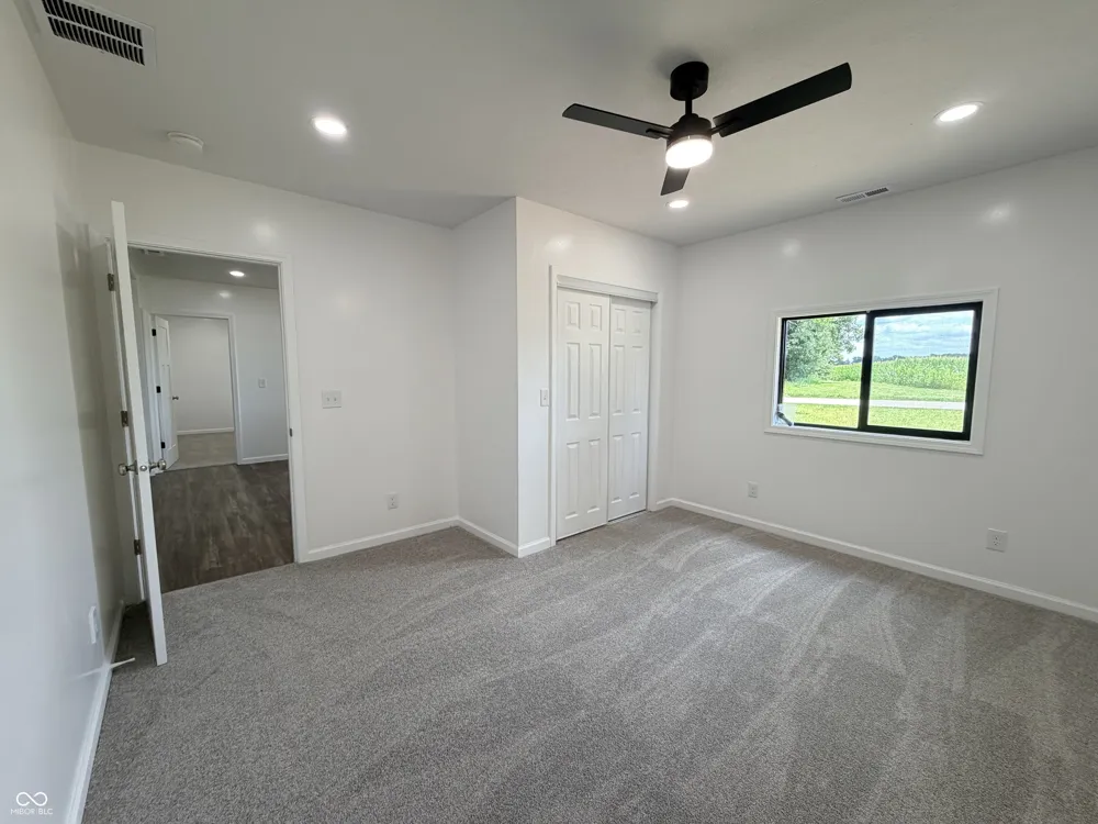 4204 S Kingman Road Kingman, IN 47952