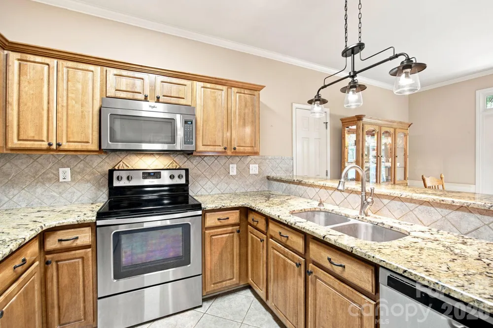 7073 Ridgeway Road Stanley, NC 28164