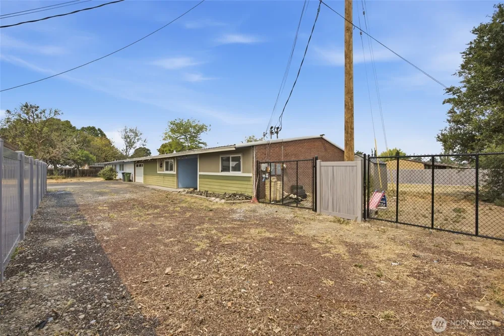 410 Loring Drive Moses Lake, WA 98837