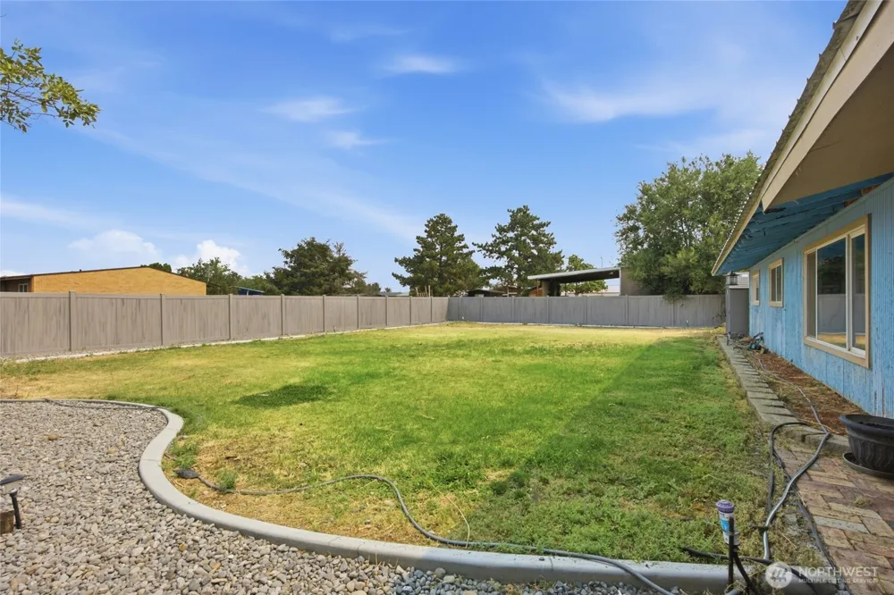 410 Loring Drive Moses Lake, WA 98837