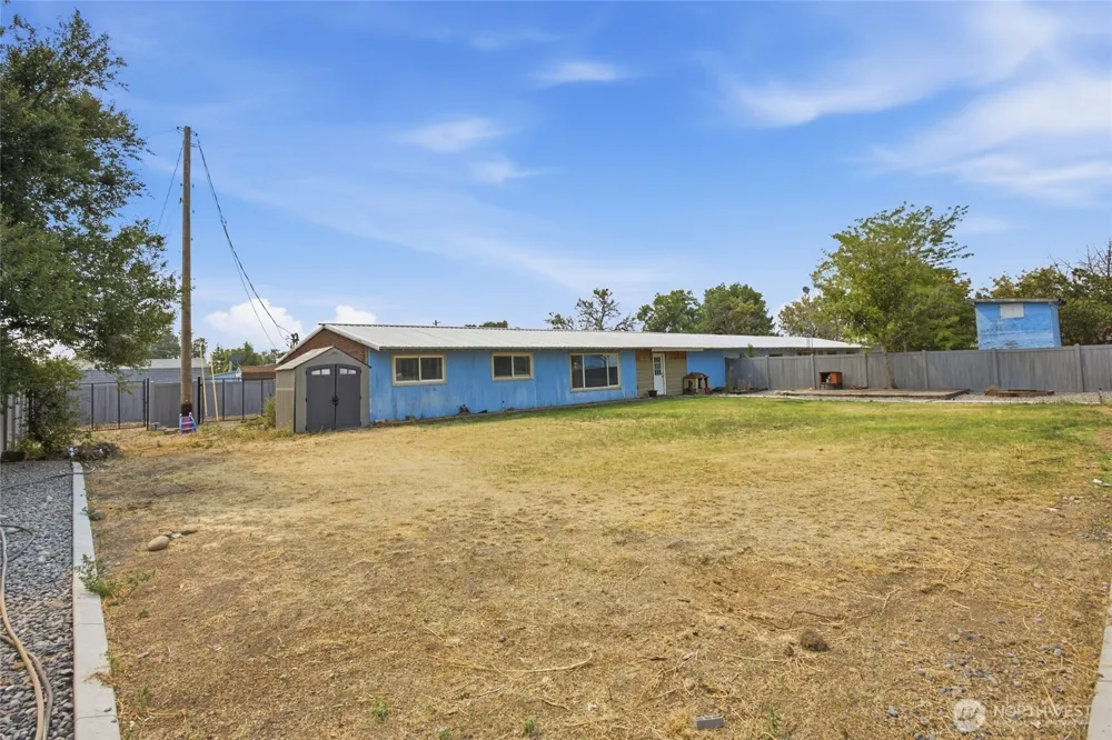 410 Loring Drive Moses Lake, WA 98837