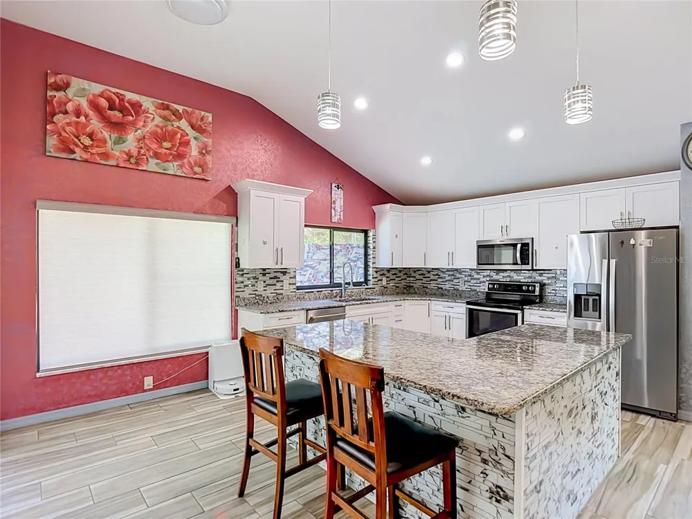 16040 PENWOOD DRIVE Tampa, FL 33647