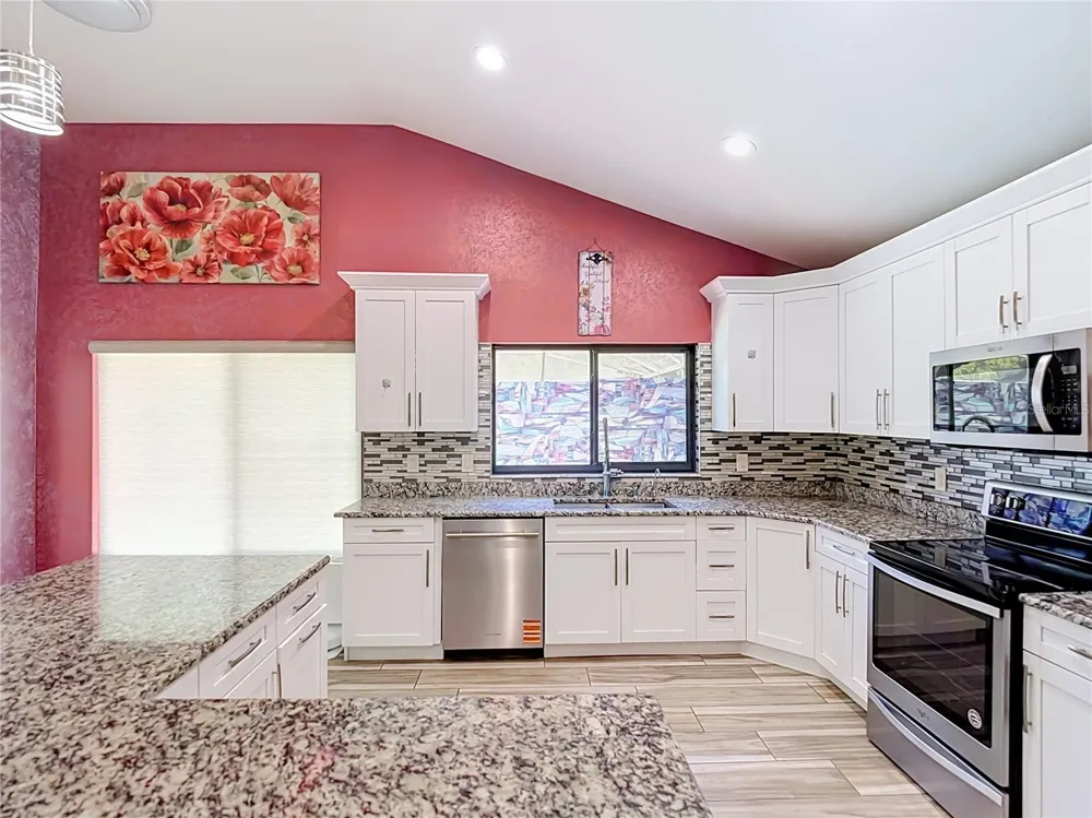 16040 PENWOOD DRIVE Tampa, FL 33647
