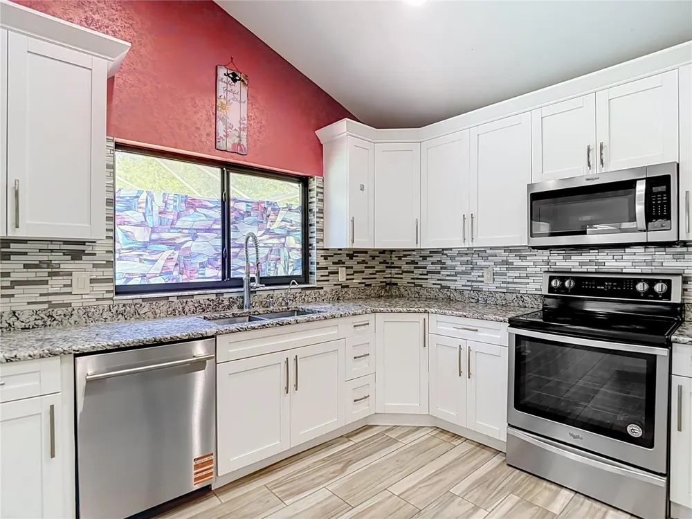 16040 PENWOOD DRIVE Tampa, FL 33647