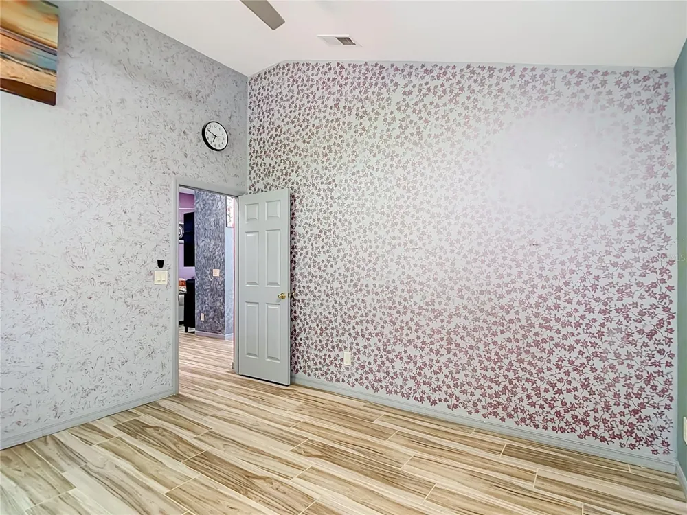 16040 PENWOOD DRIVE Tampa, FL 33647