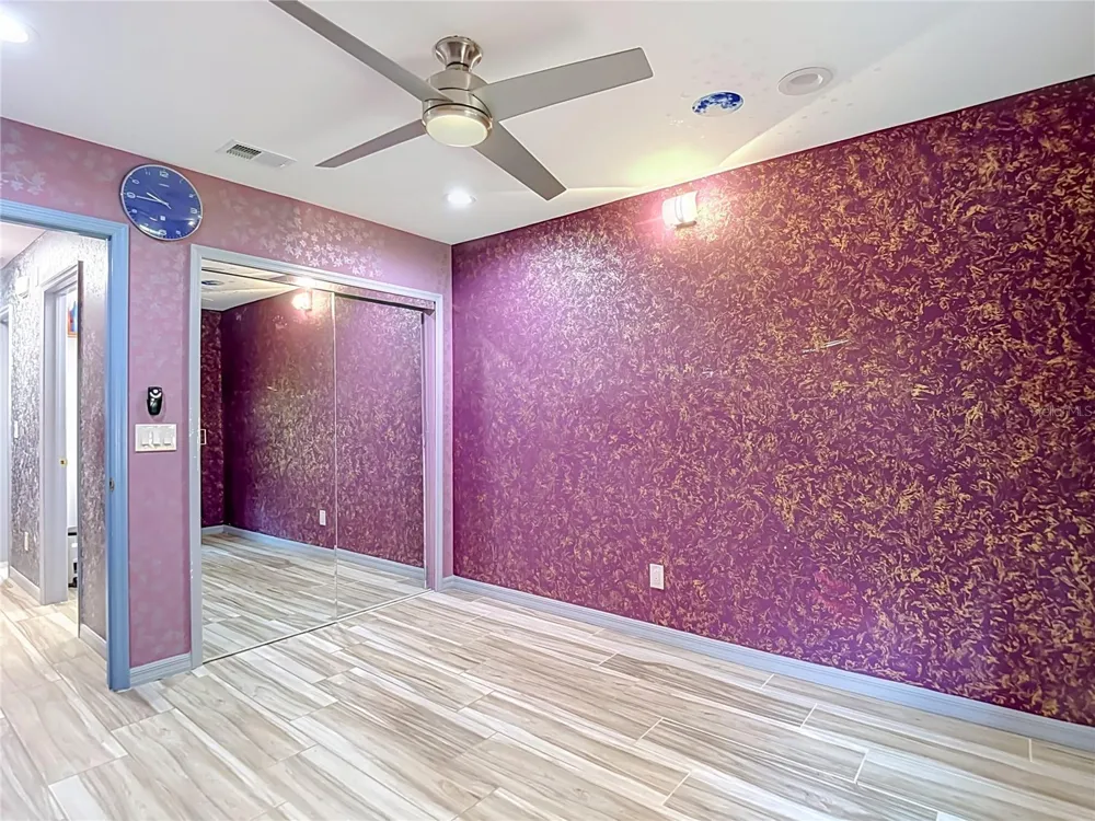 16040 PENWOOD DRIVE Tampa, FL 33647