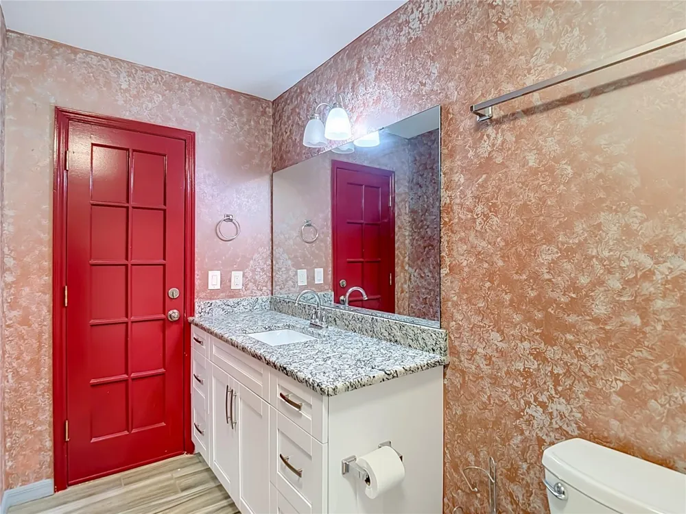 16040 PENWOOD DRIVE Tampa, FL 33647