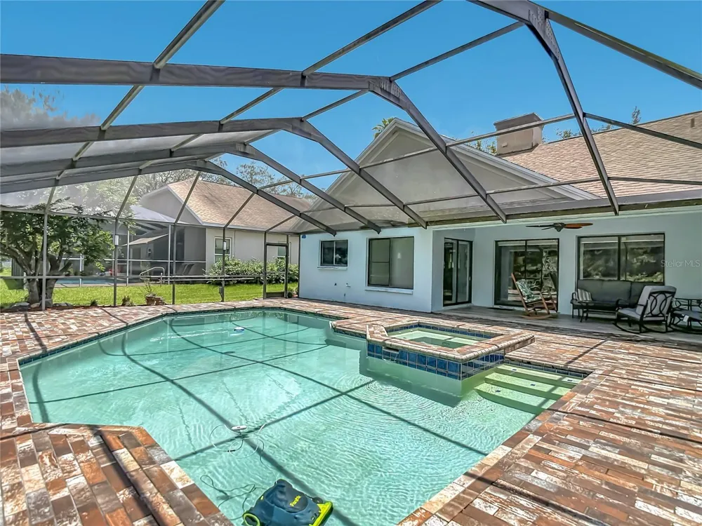 16040 PENWOOD DRIVE Tampa, FL 33647