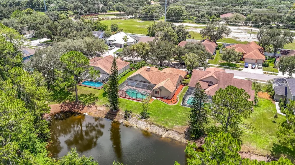 16040 PENWOOD DRIVE Tampa, FL 33647