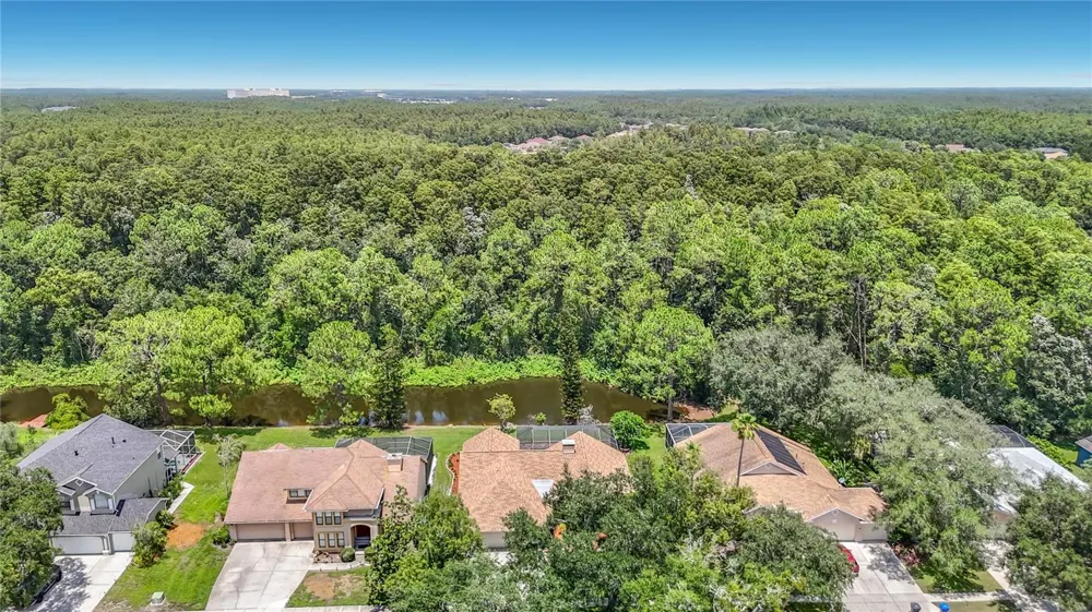 16040 PENWOOD DRIVE Tampa, FL 33647