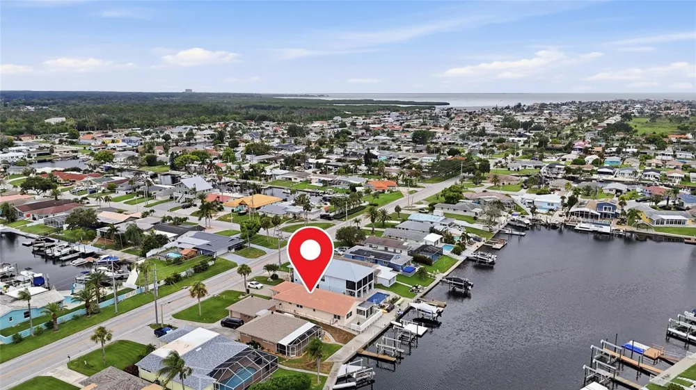 4549 TOPSAIL TRAIL New Port Richey, FL 34652