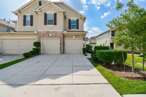 16021 Summerville Lake Drive