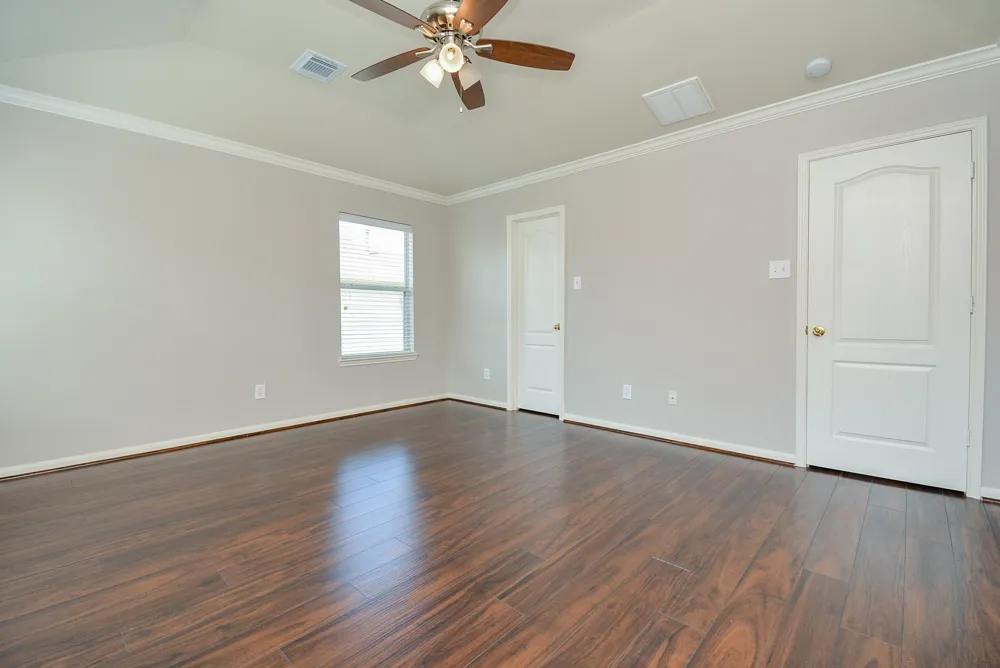 16021 Summerville Lake Drive Tomball, TX 77377