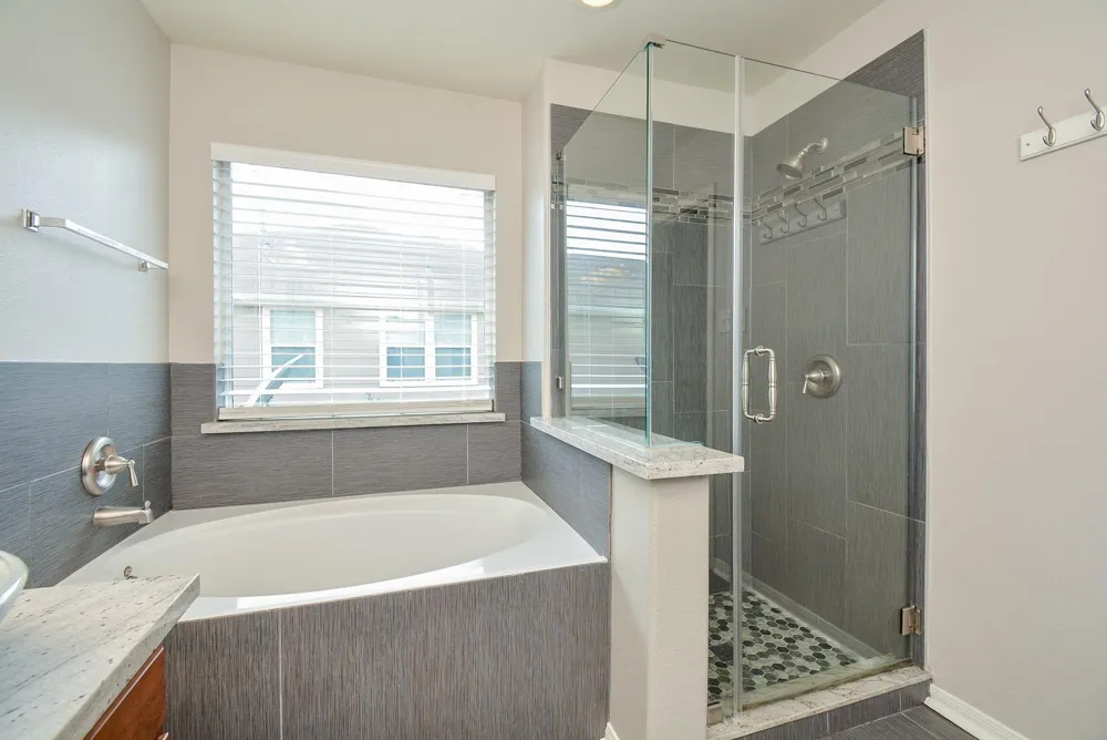 16021 Summerville Lake Drive Tomball, TX 77377
