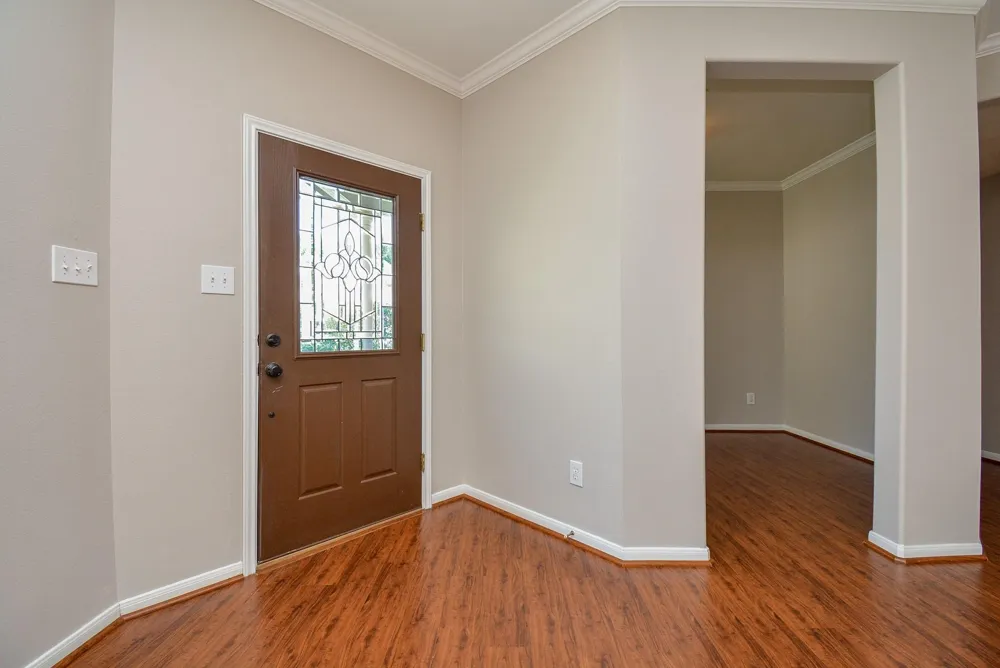 16021 Summerville Lake Drive Tomball, TX 77377