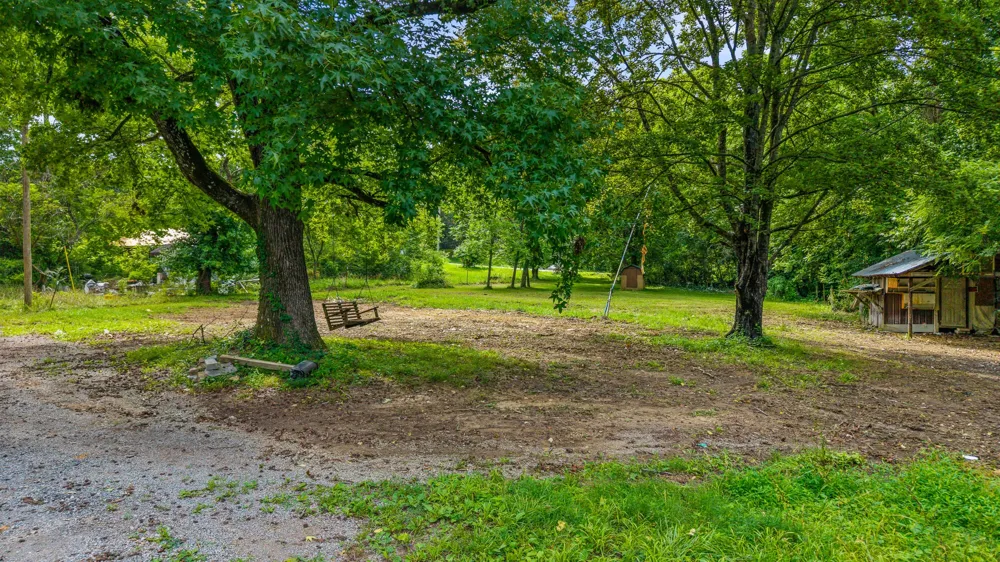 195 Crisp Lane Decatur, TN 37322