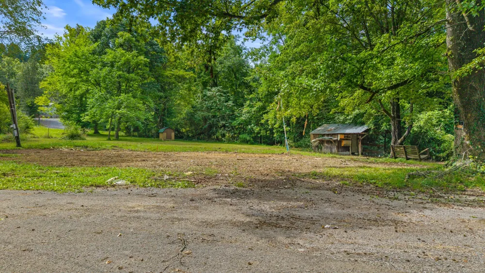 195 Crisp Lane Decatur, TN 37322