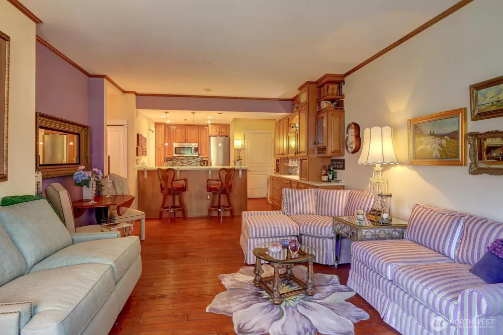 2801 1st Avenue #208 Seattle, WA 98121