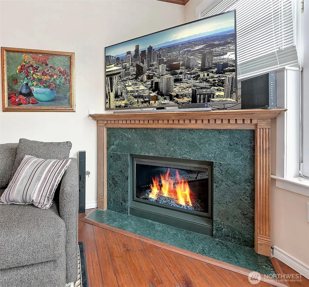 2801 1st Avenue #208 Seattle, WA 98121