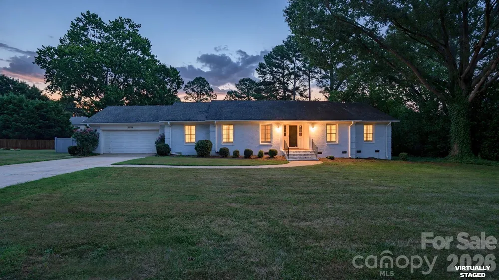 2222 Kings Drive Gastonia, NC 28056