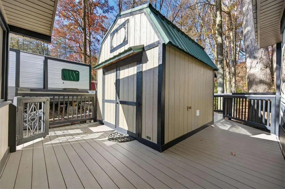 324 Leisure Acres Drive Cleveland, GA 30528