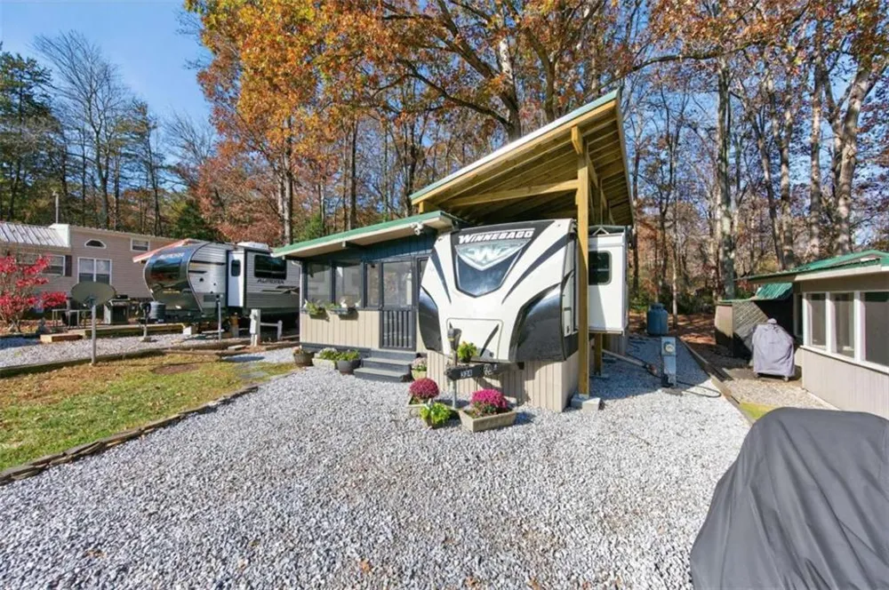 324 Leisure Acres Drive Cleveland, GA 30528