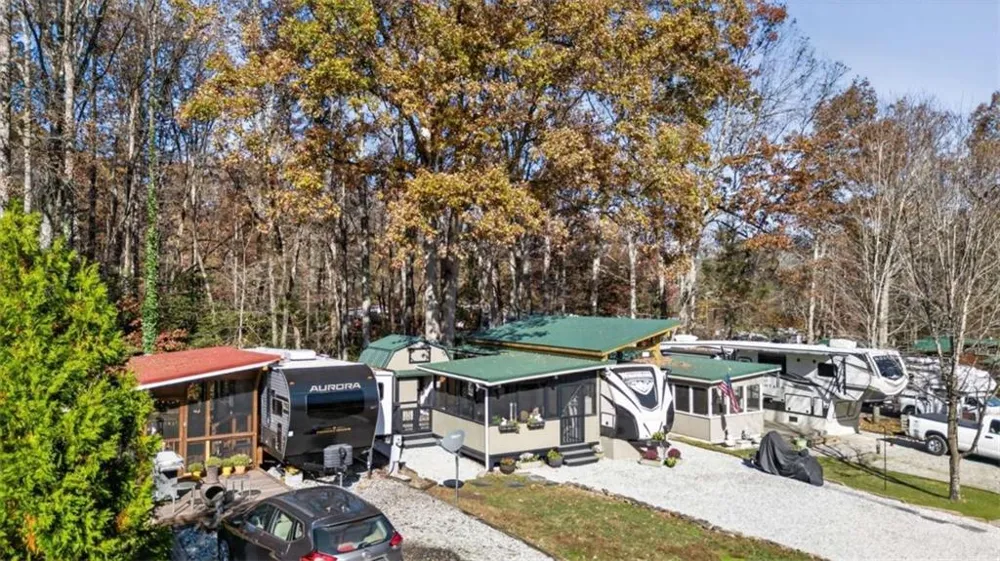 324 Leisure Acres Drive Cleveland, GA 30528