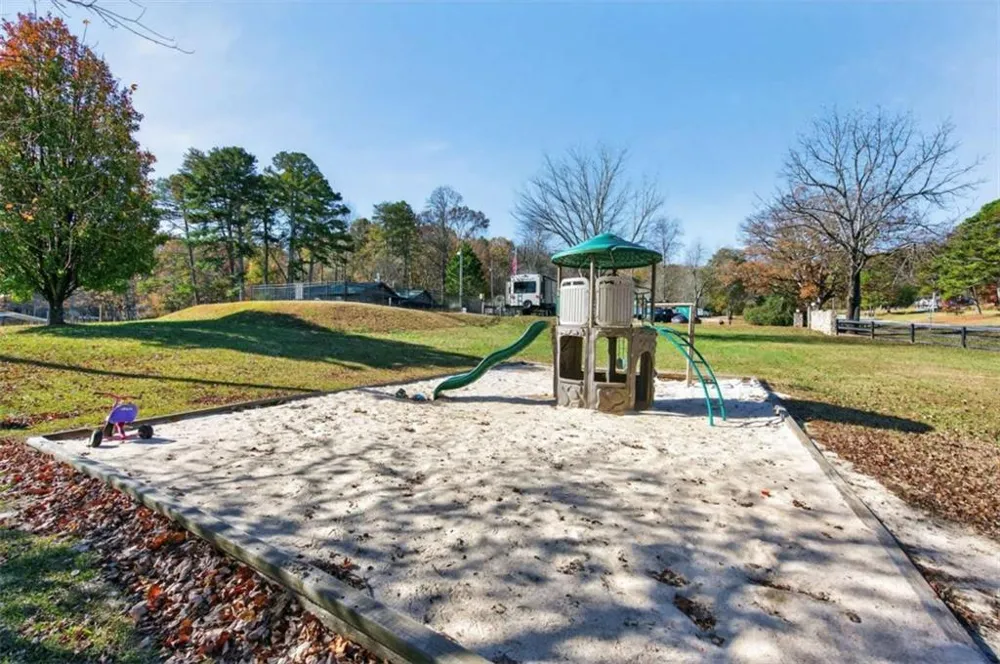 324 Leisure Acres Drive Cleveland, GA 30528
