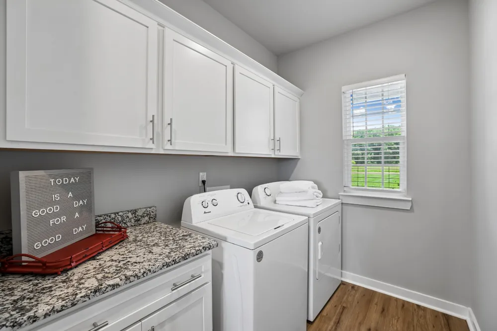 731 N Main St Morrison, TN 37357