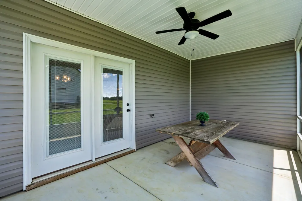 731 N Main St Morrison, TN 37357