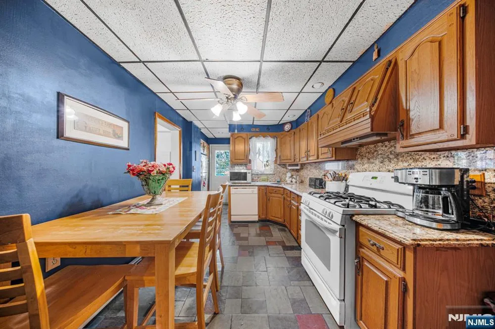 64 Pavonia Avenue Kearny, NJ 07032
